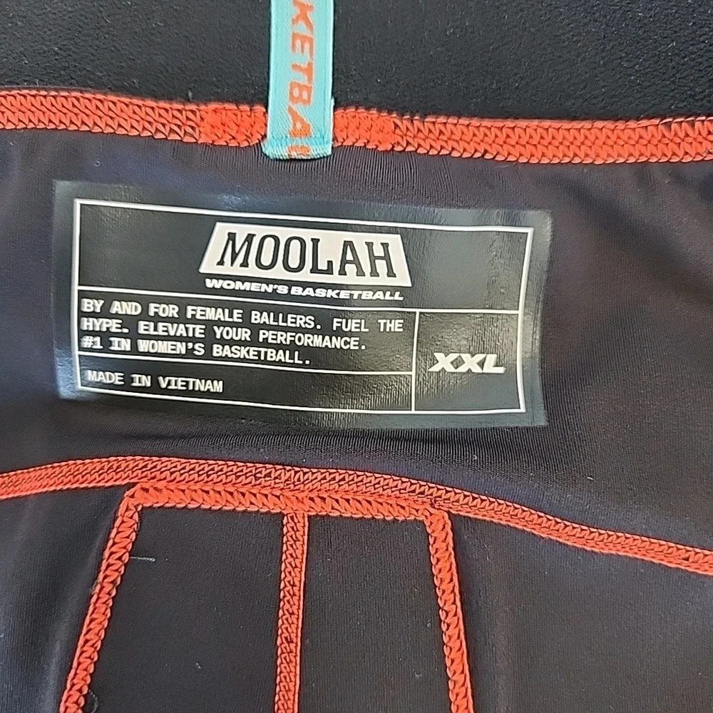 N/A moolah kicks